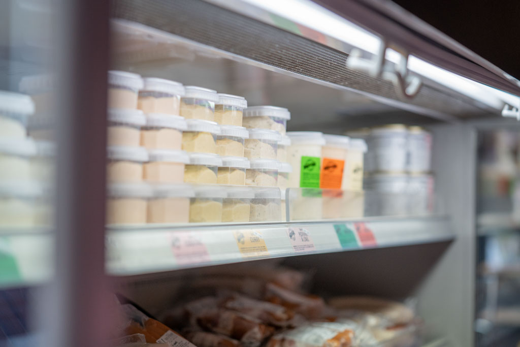 Boucherie Venoge étagères produits